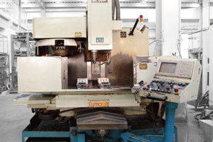 CNC Miller 500×800